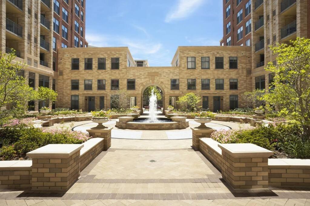 Bright And Cozy Apartment Near Pentagon City Arlington Bagian luar foto